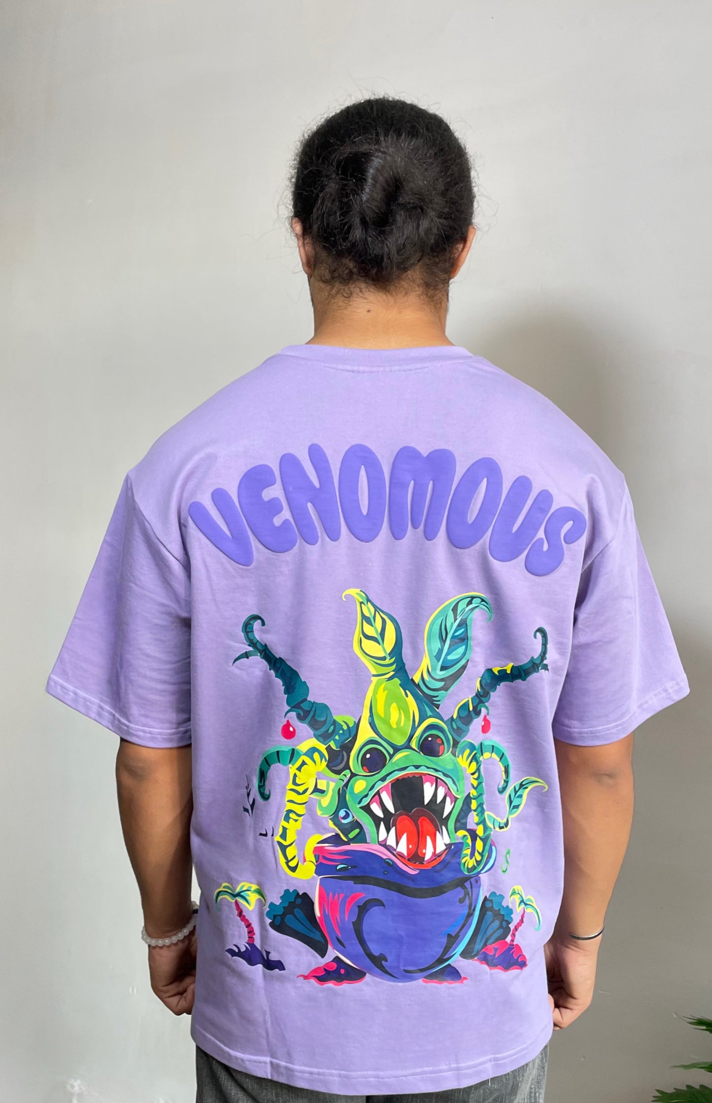 VENOMOUS T-SHIRT